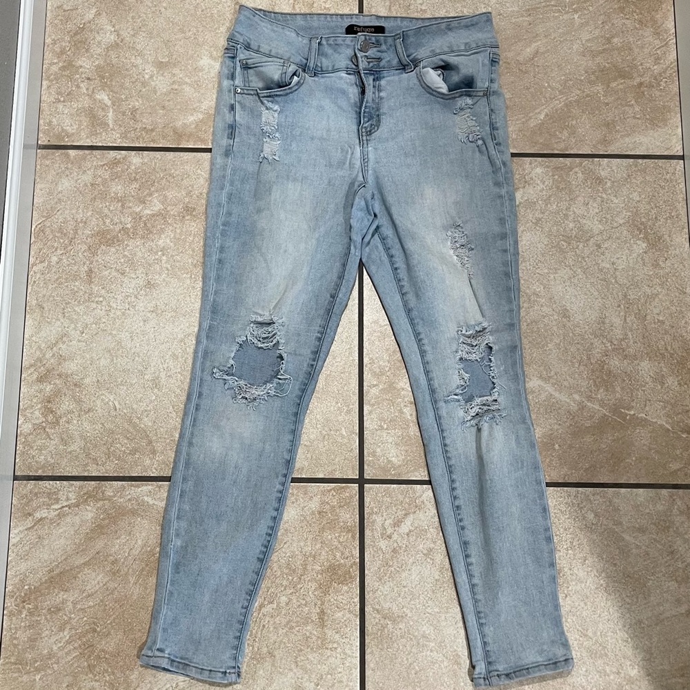 Refuge Skinny Jeans - Women’s Size 8